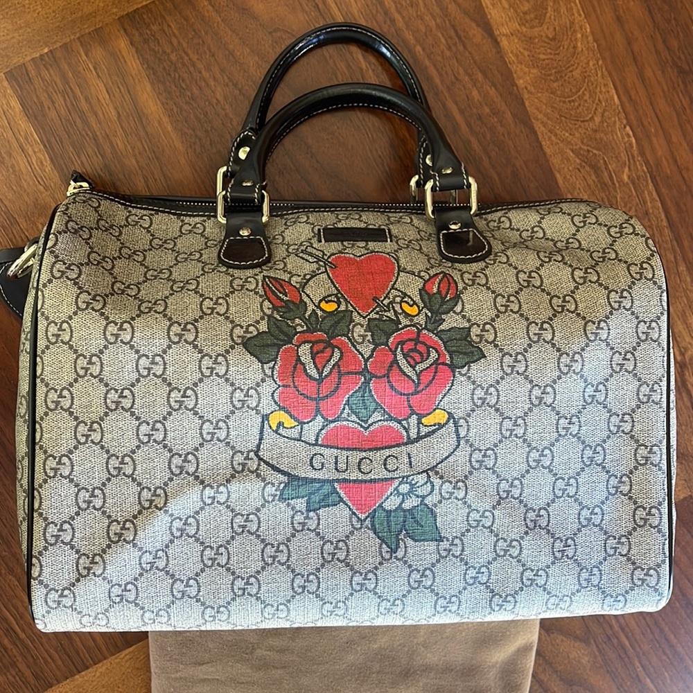 AUTHENTIC NEVER USED - LIMITED EDITION RARE GUCCI JOY BOSTON HEART BAG